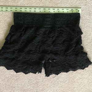 Lacy Ruffle Shorts